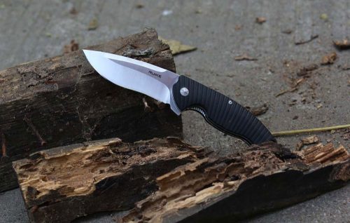 WILD MAGAZINE RECOMMENDS RUIKE KNIVES