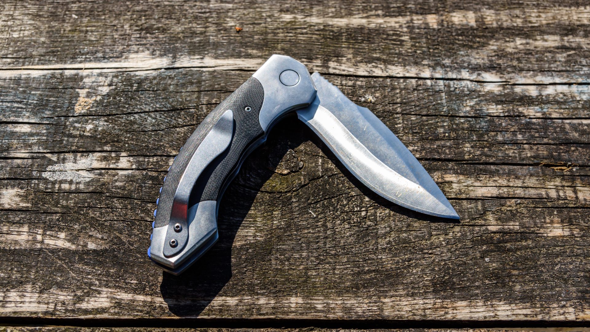 What Are Pocket Knives Used For? Outdoor and Everyday Guide